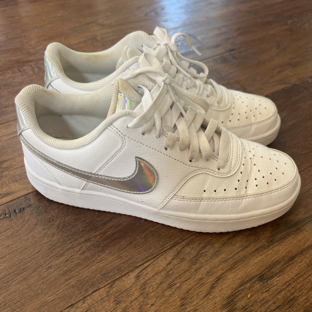 Nike Women's Athletic‎ Sneakers Court Vision Low White Size 9